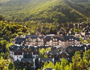 Ski, In Ski Out 3 Bedroom Vacation Condo With Resort Amenities That Include Exercise Center, Indoor Pool, And Hot Tubs Beaver Creek
